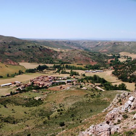 Hotel Los Arrenes De Tarancueña Eksteriør billede